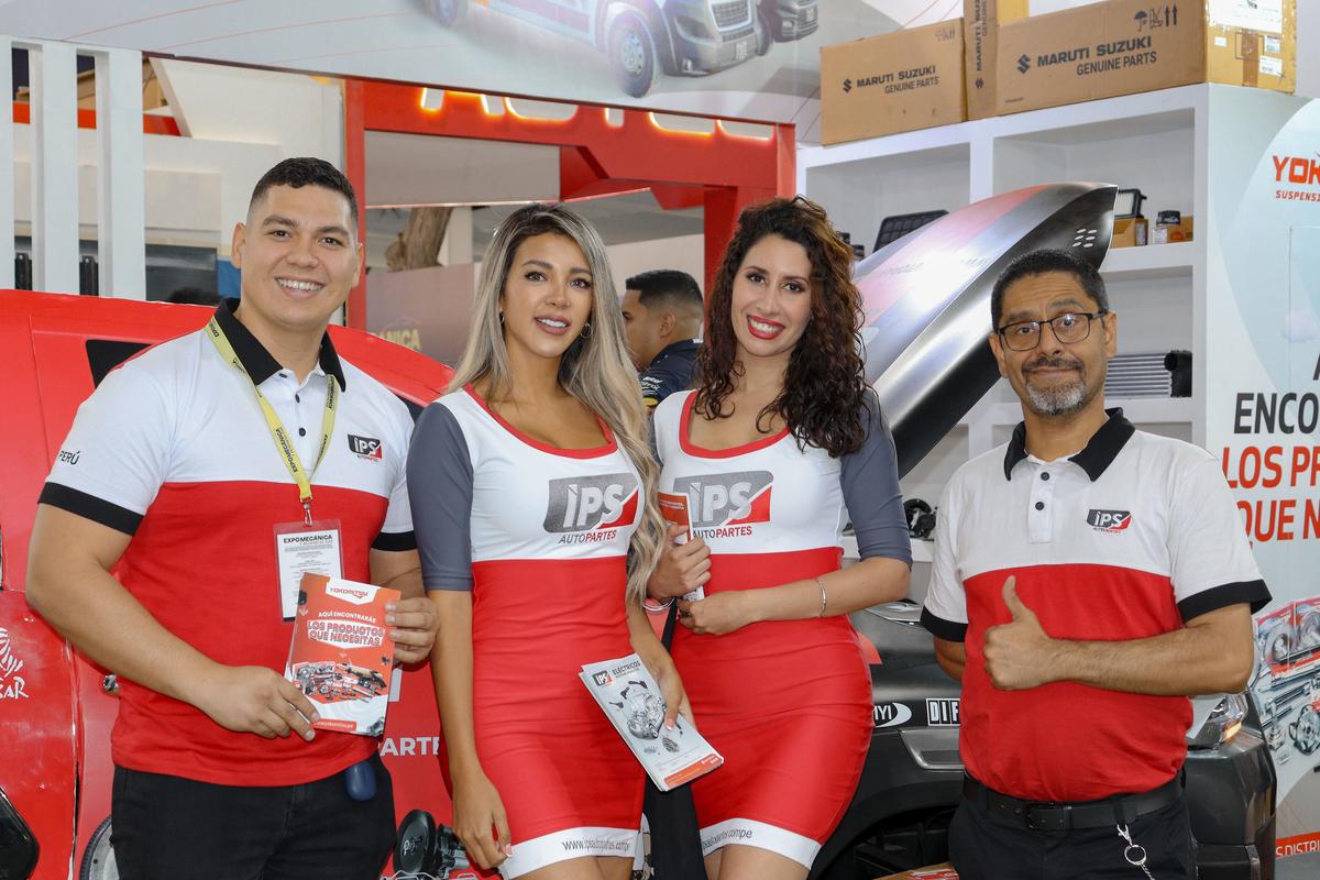 Equipos en un evento corporativo